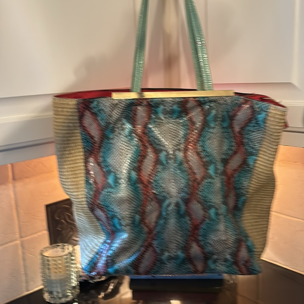 Dimoni Red Leather tote